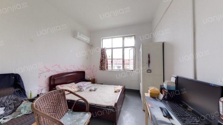 梅山灯光球场小区二手房实景图