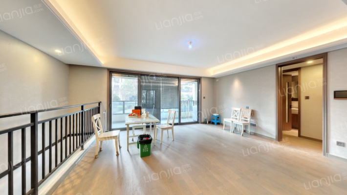 前山澜庭C区二手房实景图