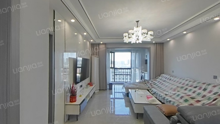 启德华府二手房实景图