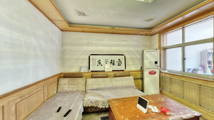 桃花山小区二手房实景图