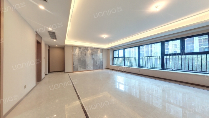 龙湖·春江天序二手房实景图