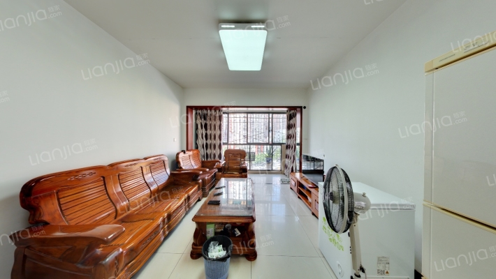 健康家园二手房实景图