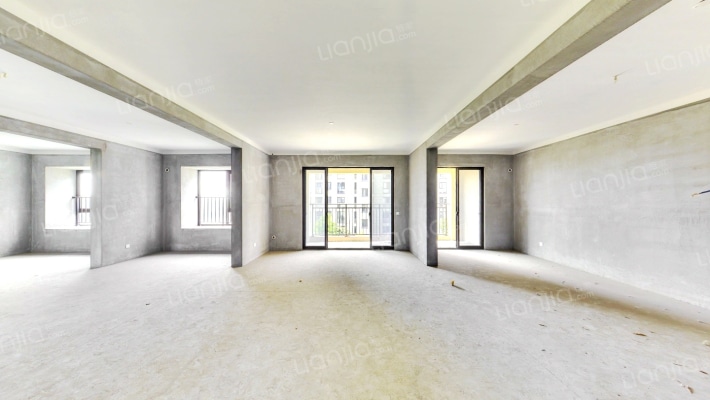 四季珑玥华府二手房实景图