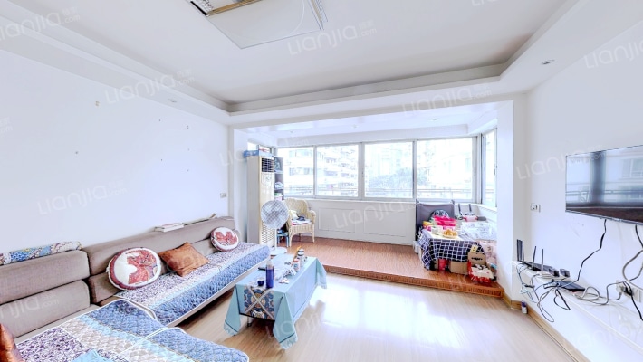 华海广场二手房实景图