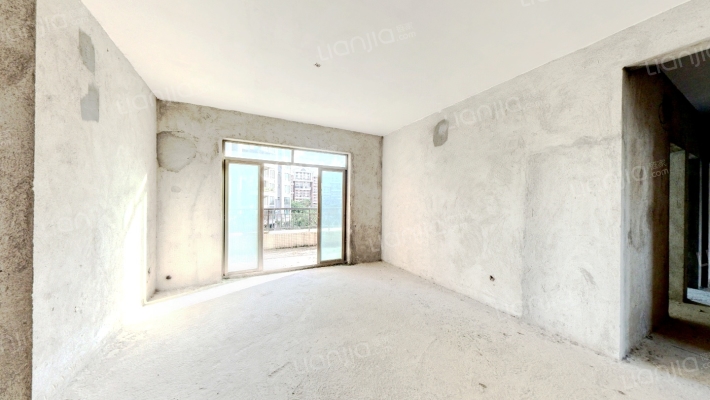 旭日华庭二手房实景图