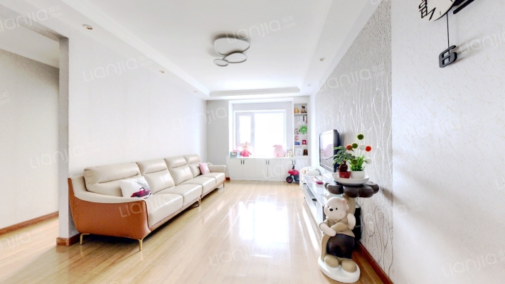 市南金茂湾二期二手房实景图