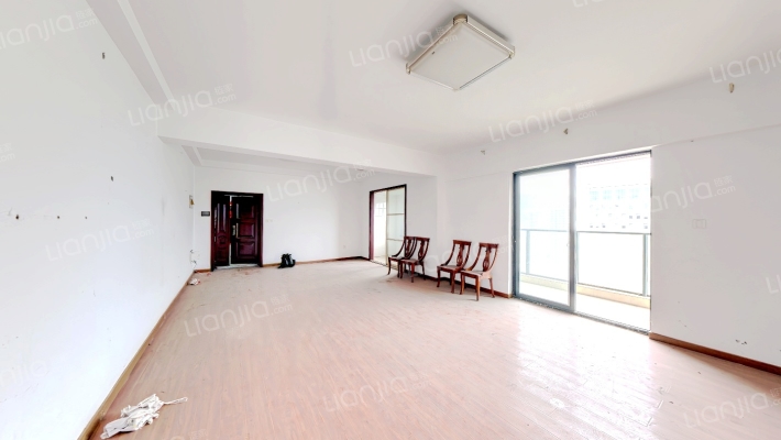 百乐大厦二手房实景图