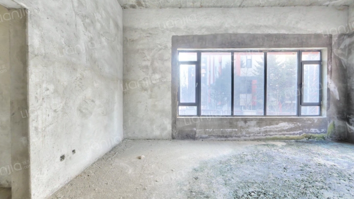 太阳世家枫桦居二手房实景图