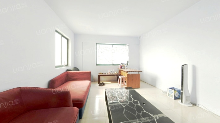 青山名居二手房实景图