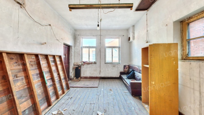 谦受里二手房实景图