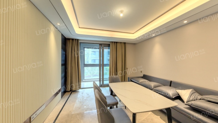 元垄镜庐二手房实景图