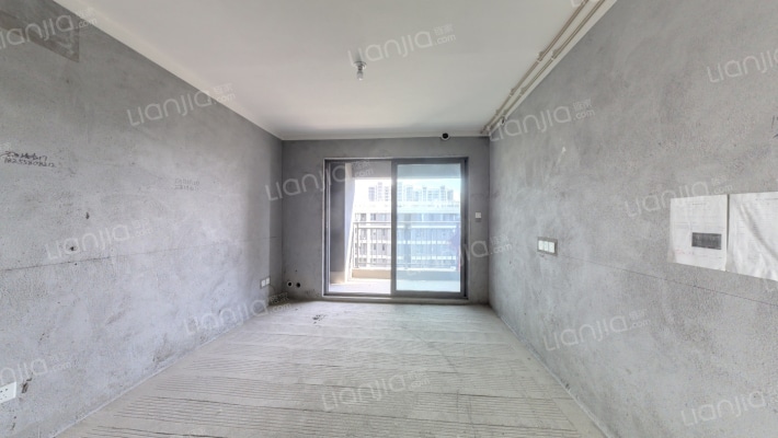 港龙美的云筑二手房实景图