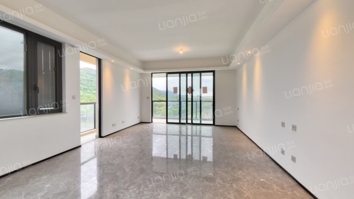 中海·阅泓山晓二手房实景图