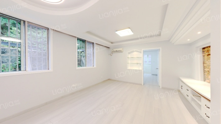 苜蓿园山庄二手房实景图