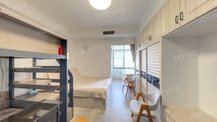 深业堤亚纳湾一期二手房实景图