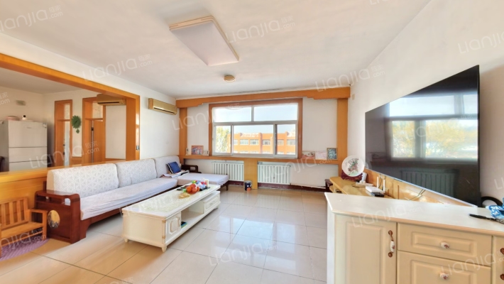 粮食局二手房实景图