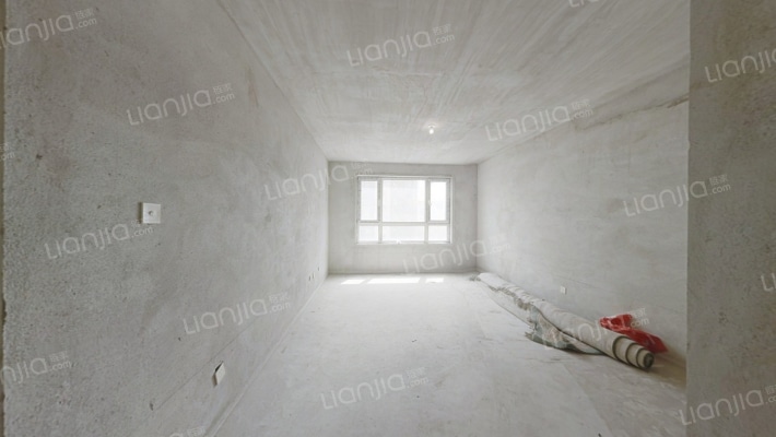 青林湖畔二手房实景图