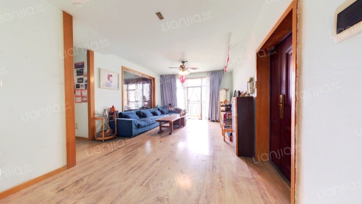 鲁能南域中央二手房实景图