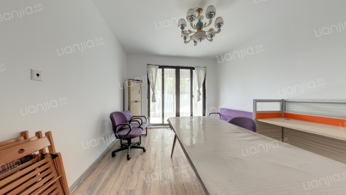 颐悦景庭二手房实景图