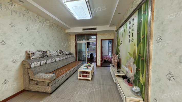 凤凰花苑二手房实景图