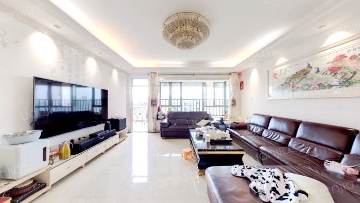 公园大地六期二手房实景图