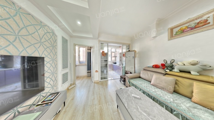 龙畔金泉五期K3区二手房实景图