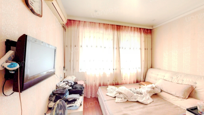 风荷花苑二手房实景图