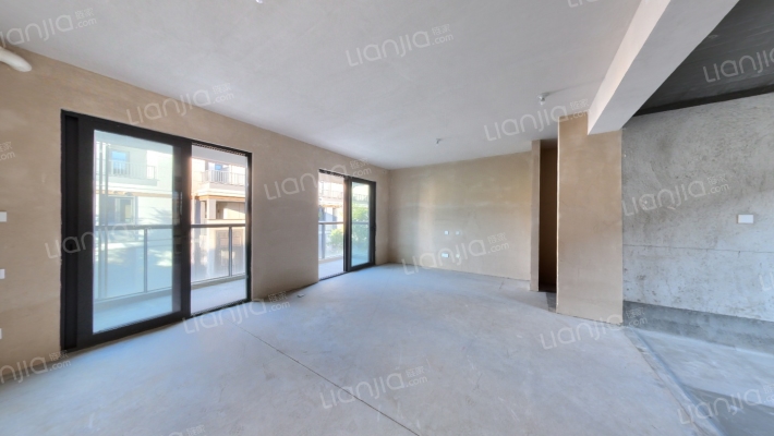 龙湖镜湖原著二手房实景图