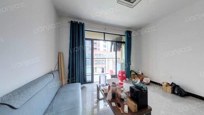 银成街二手房实景图