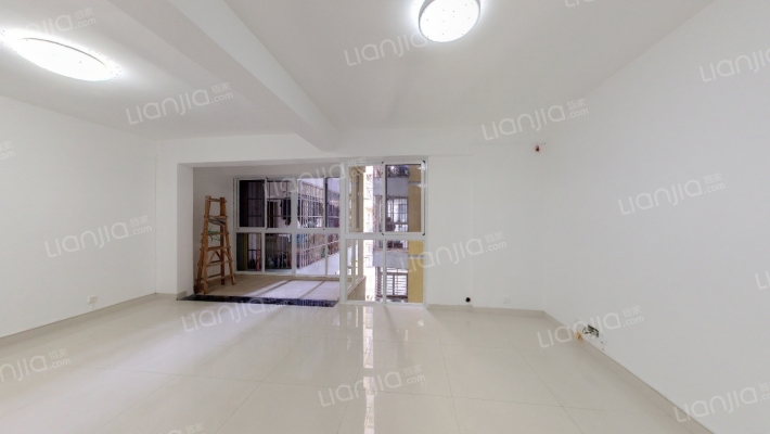 中城广场二手房实景图