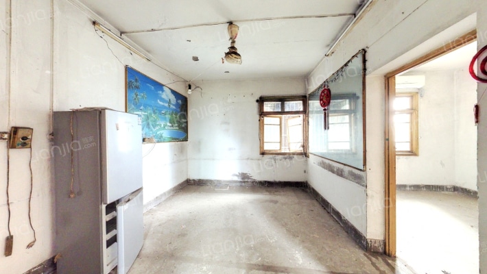 体育村二手房实景图