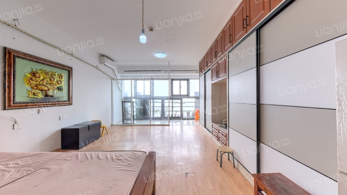 蚂蚁工坊二手房实景图