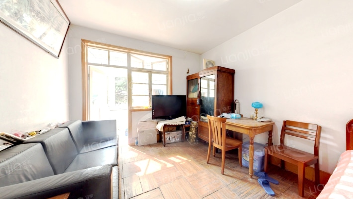 延安三路（市北）二手房实景图