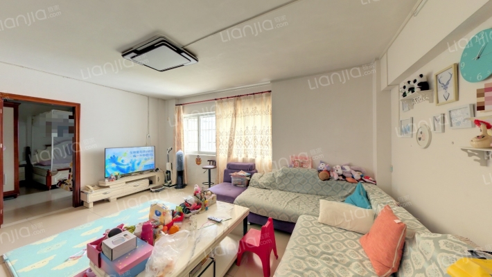 甸昆教师村二手房实景图