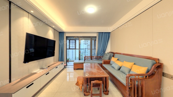 融创天玥二手房实景图