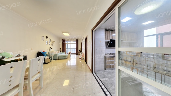 芷岸龙庭二手房实景图