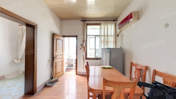 金龙岗18号二手房实景图