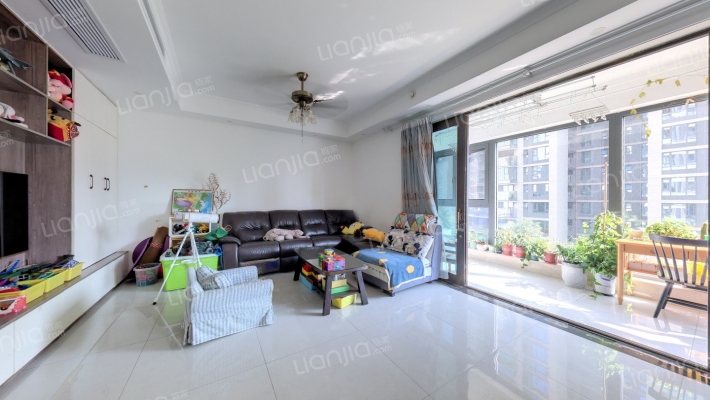 金沙城锦西观棠二手房实景图