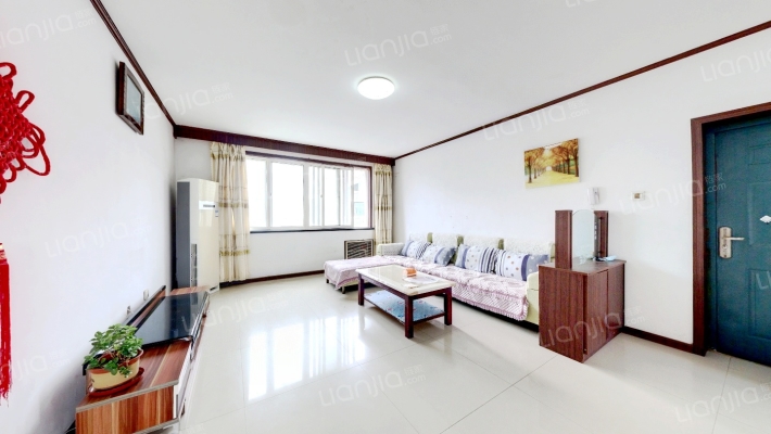 山水龙苑二手房实景图