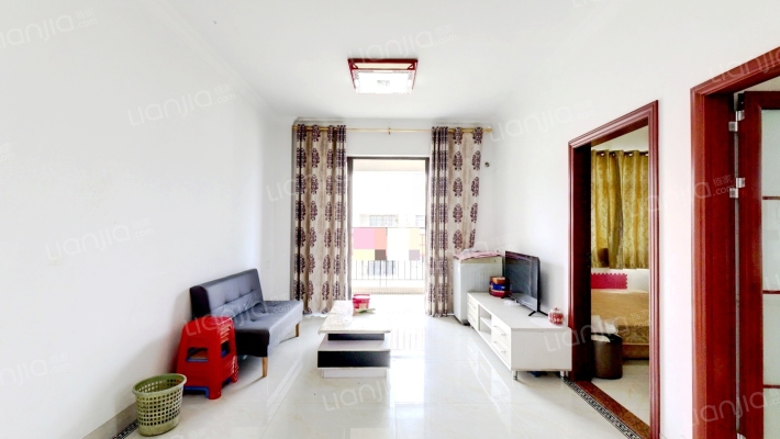 新鸿俊园二手房实景图