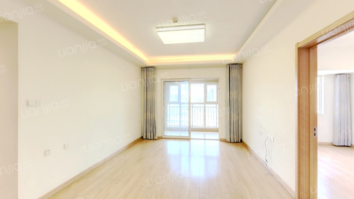 万科魅力之城二手房实景图