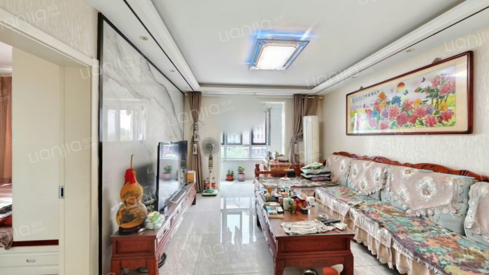 丽昕花苑二手房实景图