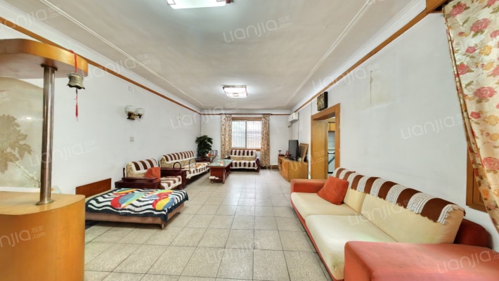 金龙小区二手房实景图