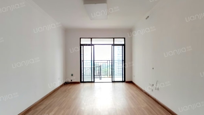 金水湾境界二手房实景图