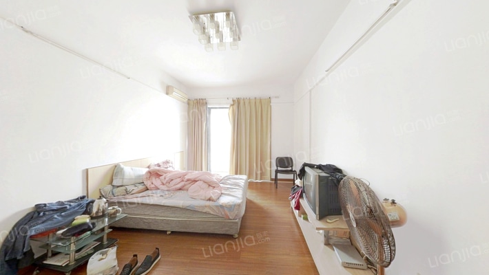 侨邦国际公寓二手房实景图