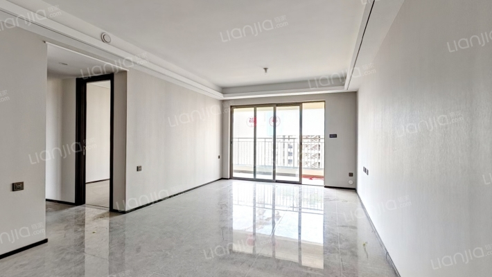 万科溥天龙堂润龙轩二手房实景图