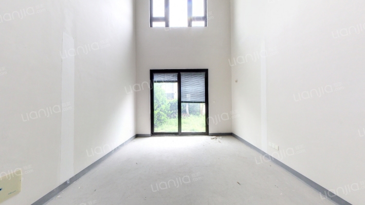 凤鸣水岸二手房实景图