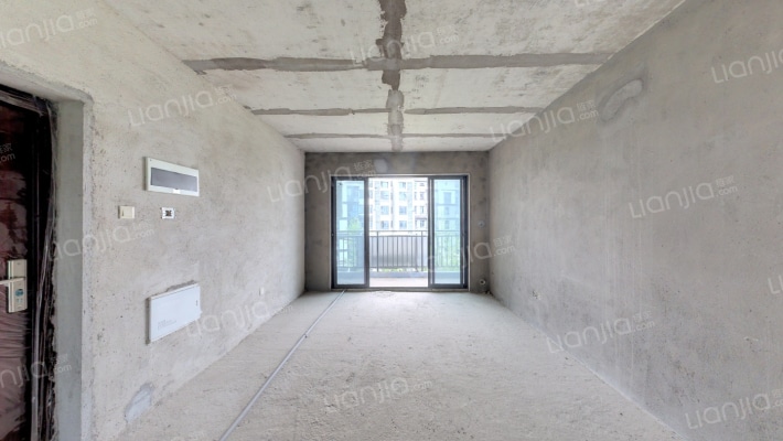 浔龙河学府二手房实景图