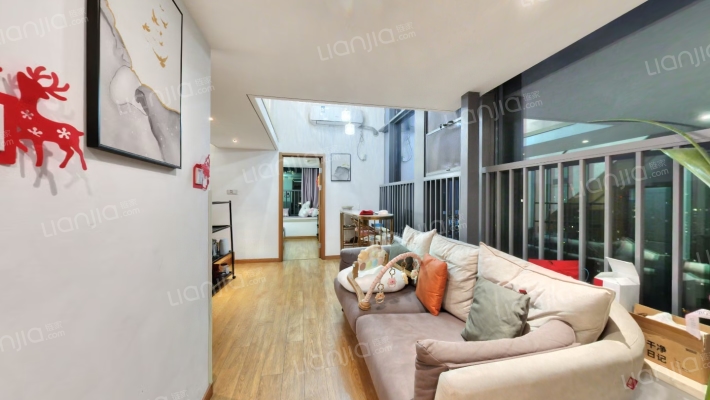 信达天御荔枝公馆二手房实景图