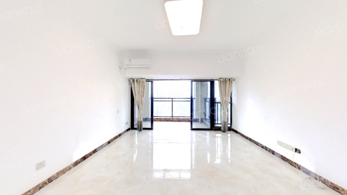 银信中心二期二手房实景图